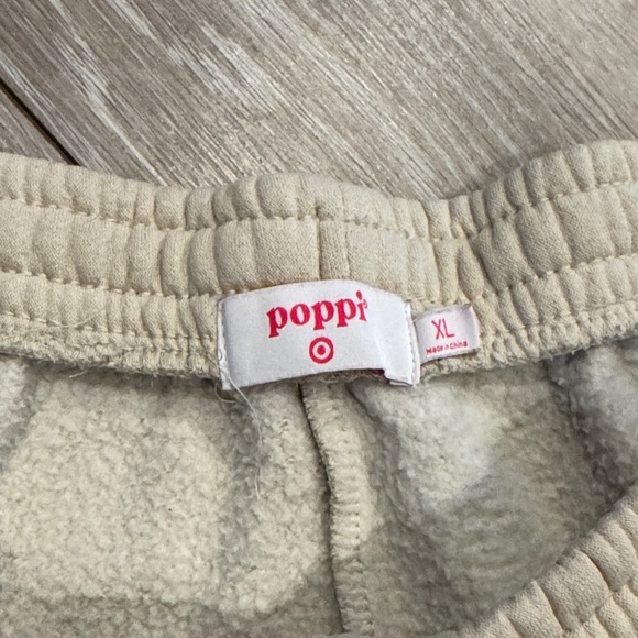 POPPI Sweatpants cut off - Picture 2 of 3